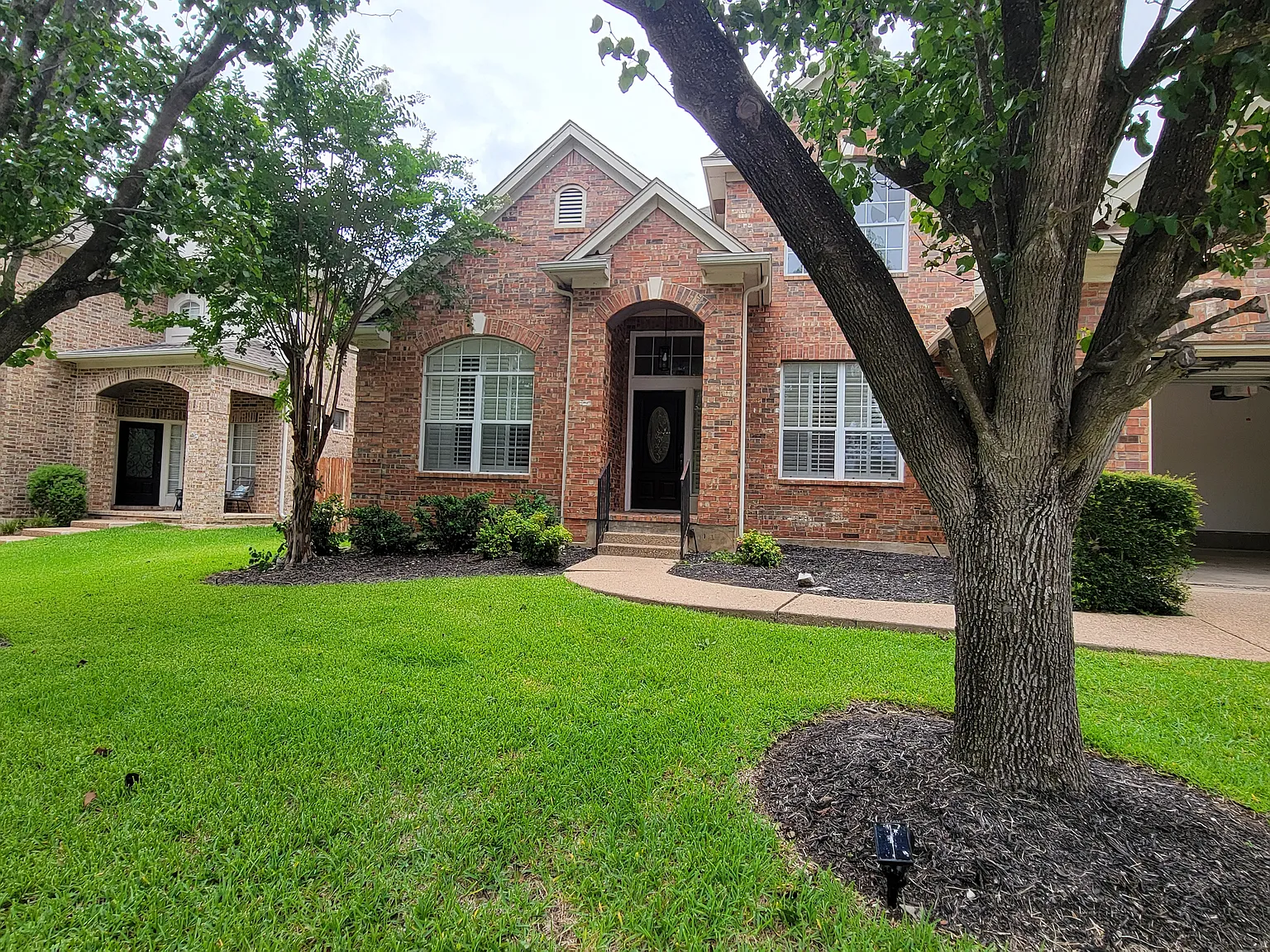 4 bed, 3100 sqft, $3,700 — Photo 3