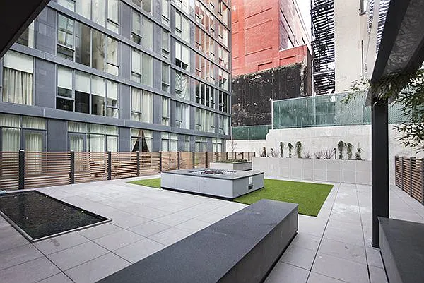 540 W 49th St #CY4S — Photo 16