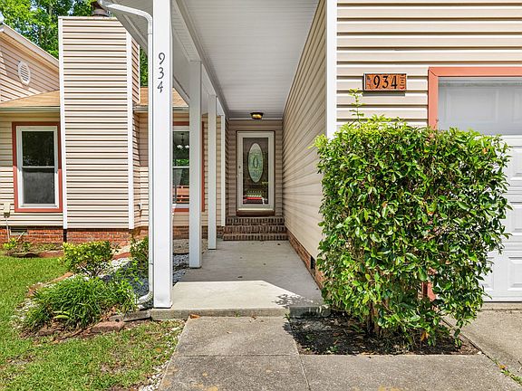 3rd image of 934 Welsh Ln