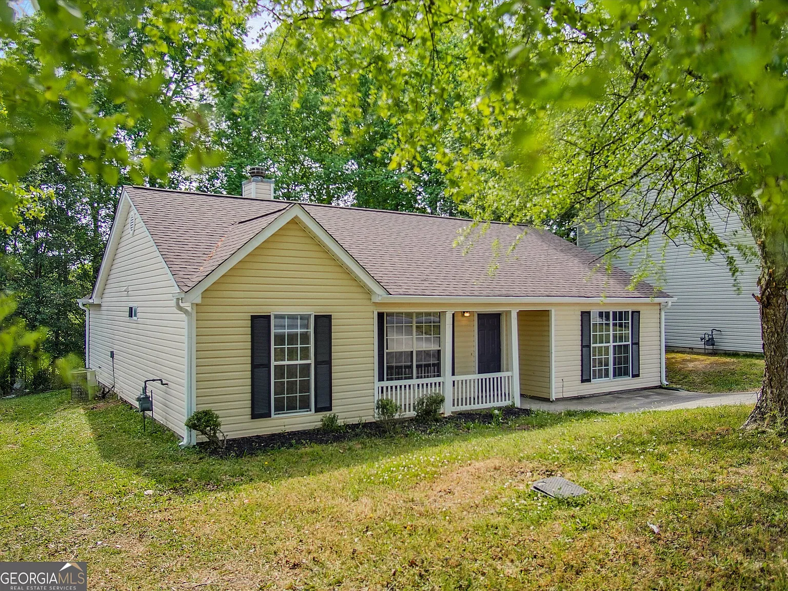 3 bed, 2.5 bath, 1340 sqft, $2,095 — Photo 3
