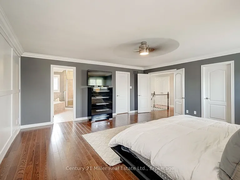 8 Watercliff Pl — Photo 20