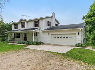 8630 Seventeen Mile Rd NE, Cedar Springs, MI 49319