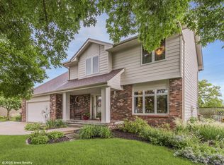 1109 58th St, West Des Moines, IA 50266