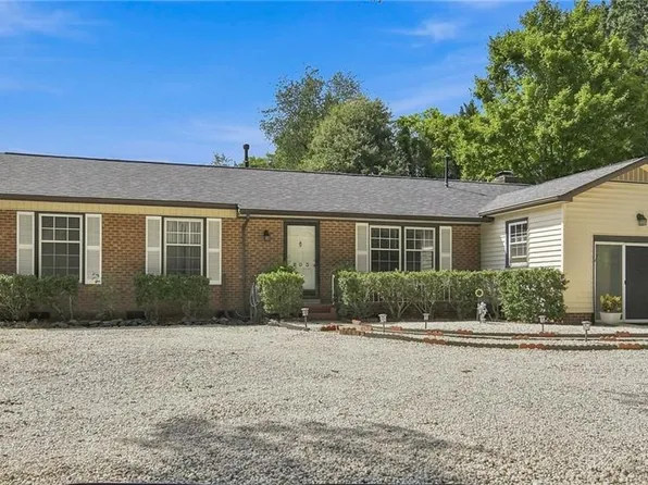 203 Capistrano Dr, Winston Salem, NC 27103