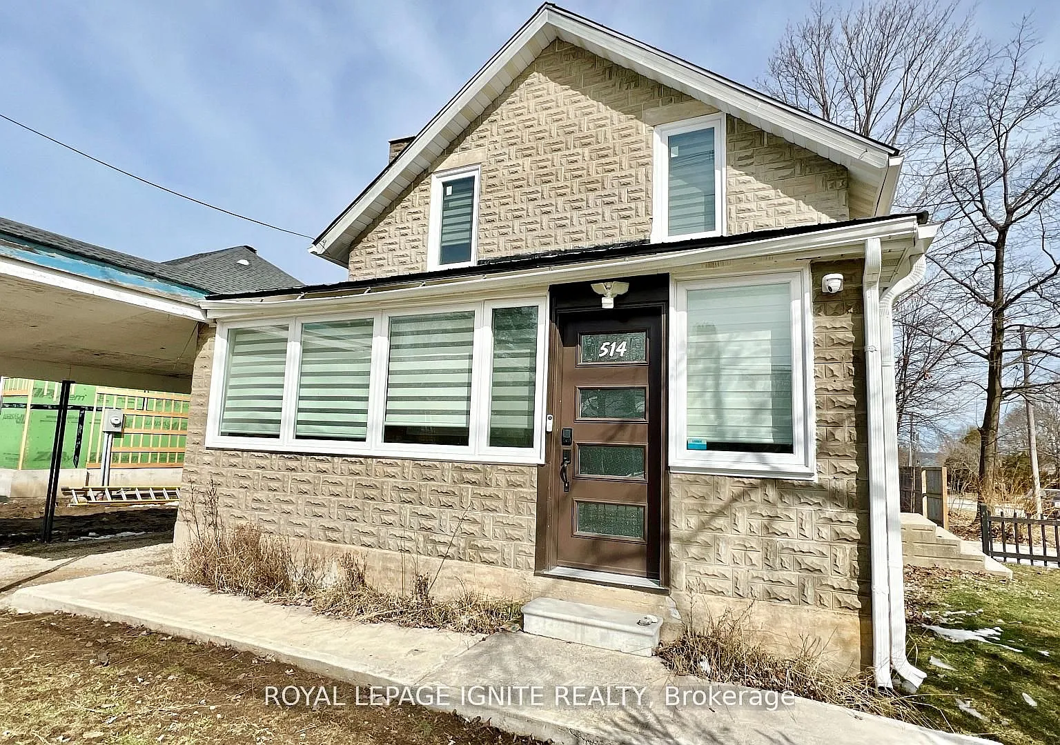 3 bed, $2,400 — Photo 2