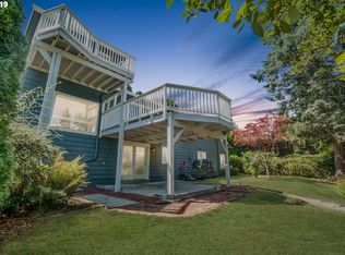 5725 SW Florida St, Portland, OR 97219