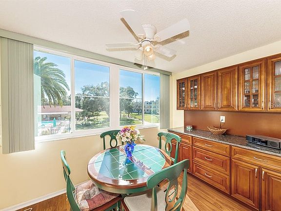 5th image of 5095 Bay St NE APT 201