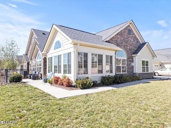 922 Pryse Farm Blvd, Knoxville, TN 37934