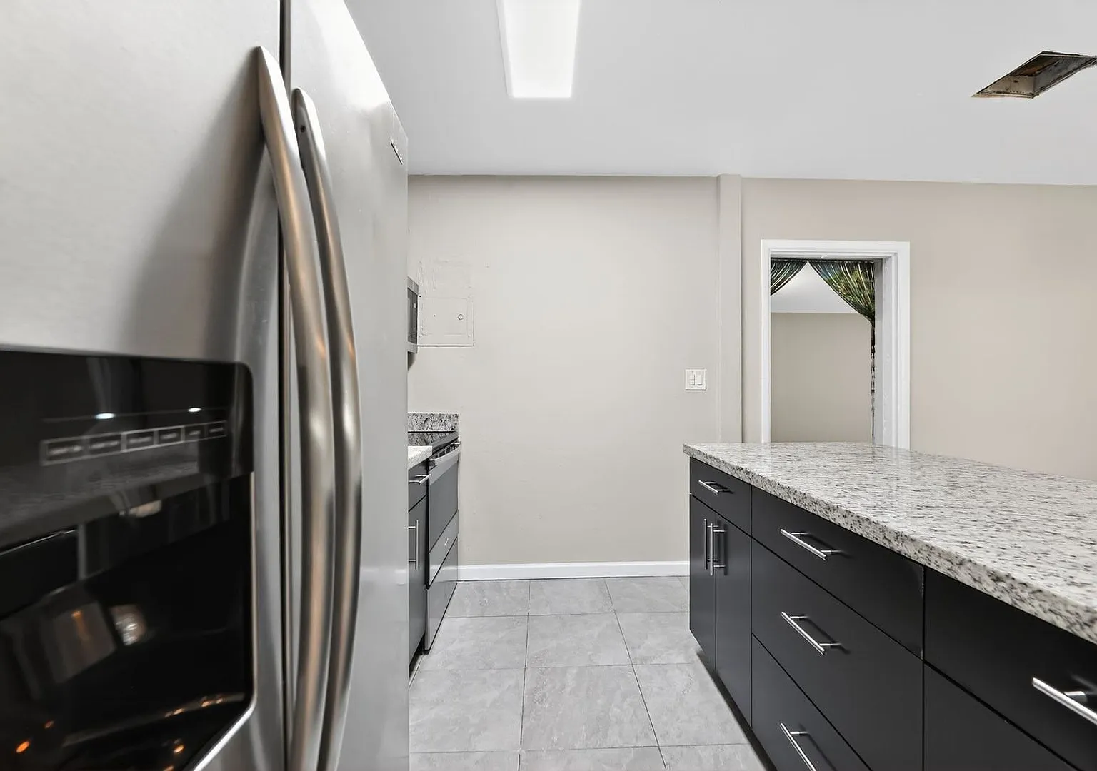 Charming 3BR House in Miami — Photo 4