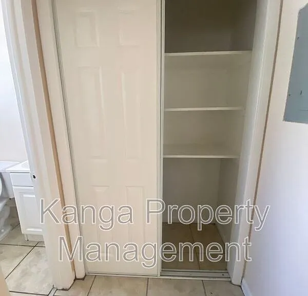 1217 S North St #4 — Photo 7