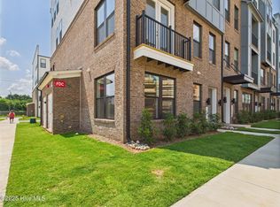 1259 Shaw View Aly, Raleigh, NC 27601