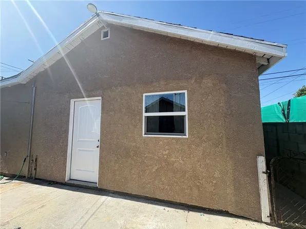 145 W 118th Pl, Los Angeles, CA 90061