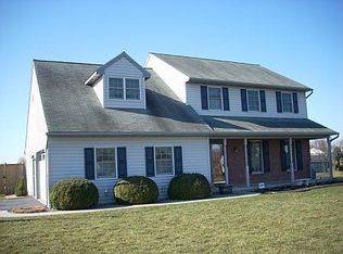 22 Silverleaf Dr, Mount Joy, PA 17552