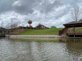 147 Island Dr, Plaquemine, LA 70764