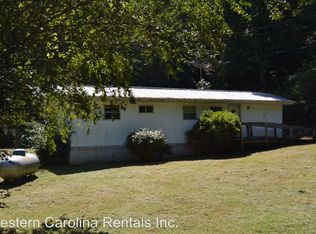 628 Tathams Creek Rd, Sylva, NC 28779