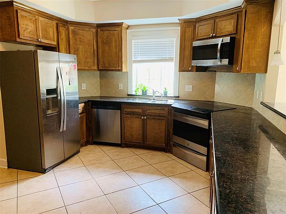 3rd image of 24106 Bassett Hall Ln