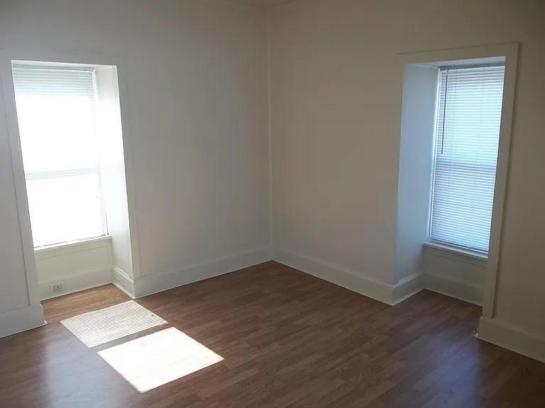Den or Optional Bedroom 3