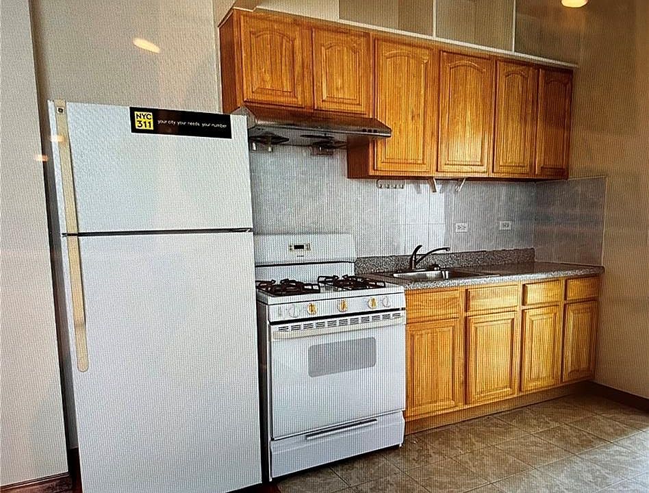 2nd image of 6610 17th Ave