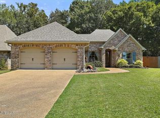 326 Greengate Cir, Brandon, MS 39042