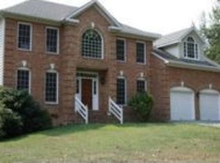 41729 Browns Farm Ln, Leesburg, VA 20176