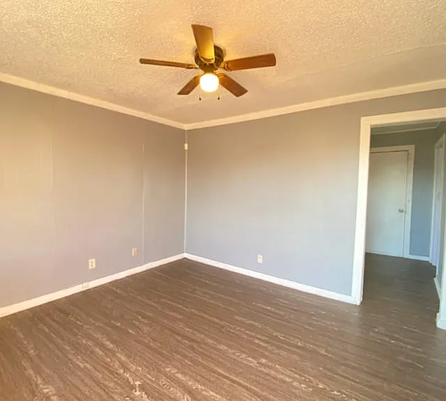 3102 Dartmouth St — Photo 2