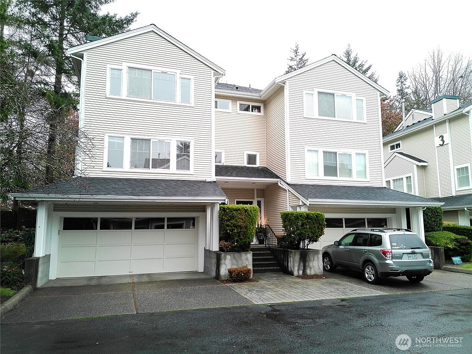 1st image of 4714 Fairwood Boulevard NE #402