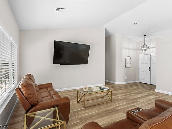 4th image of 4705 Imperial Beach Ave