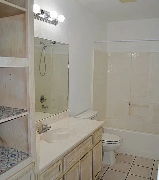 3805 Hitchrock Dr #A — Photo 23