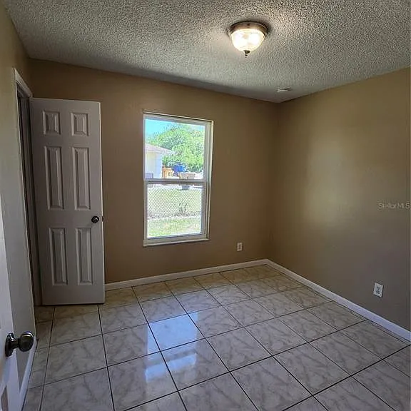 2429 Centennial Blvd — Photo 15