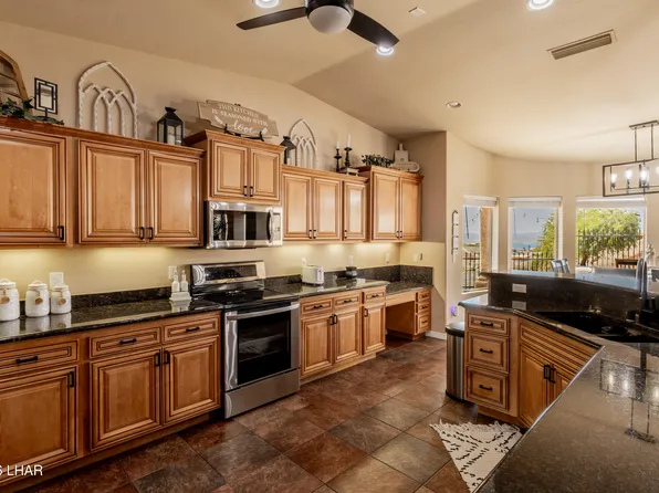 3581 Kicking Horse Dr, Lake Havasu City, AZ 86404