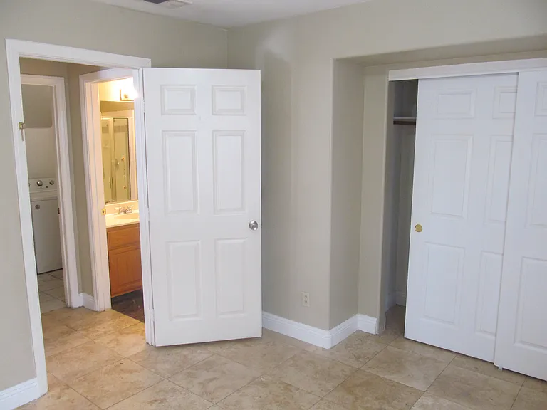 8305 Aqua Spray Ave — Photo 21