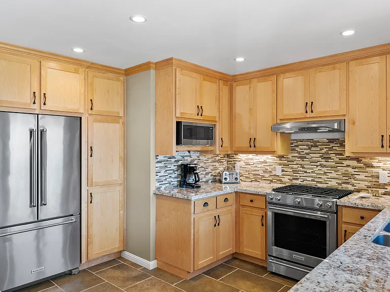 1036 Shell Ave — Photo 31