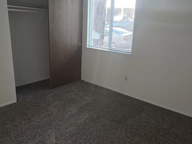 38 McKenzie Ct #38 — Photo 10