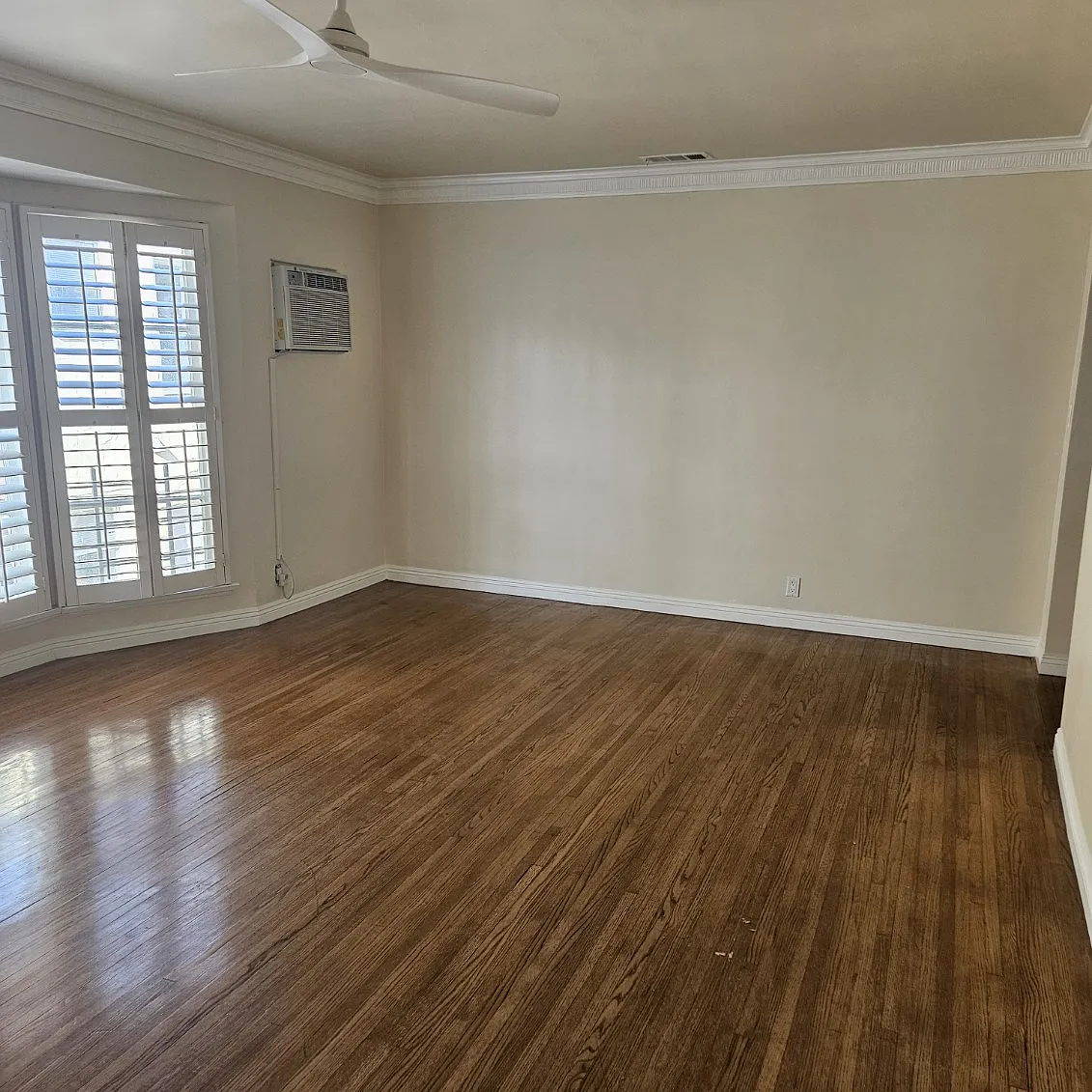 2 bed, 1175 sqft, $3,675 — Photo 3