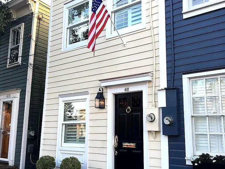 418 Gibbon St — Photo 1