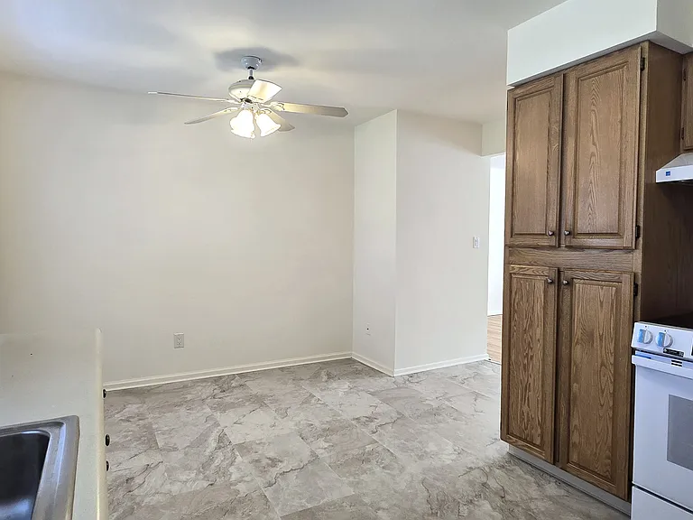 24 Rolling Ridge Rd #A — Photo 12