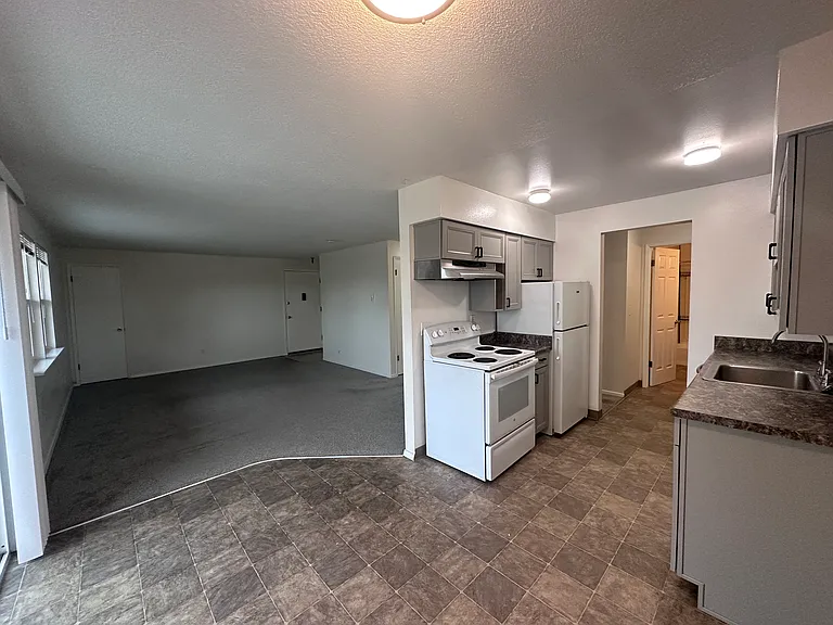 815 Harrison St #2 — Photo 4