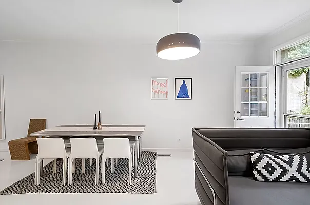 Rented by SERHANT. | media 14