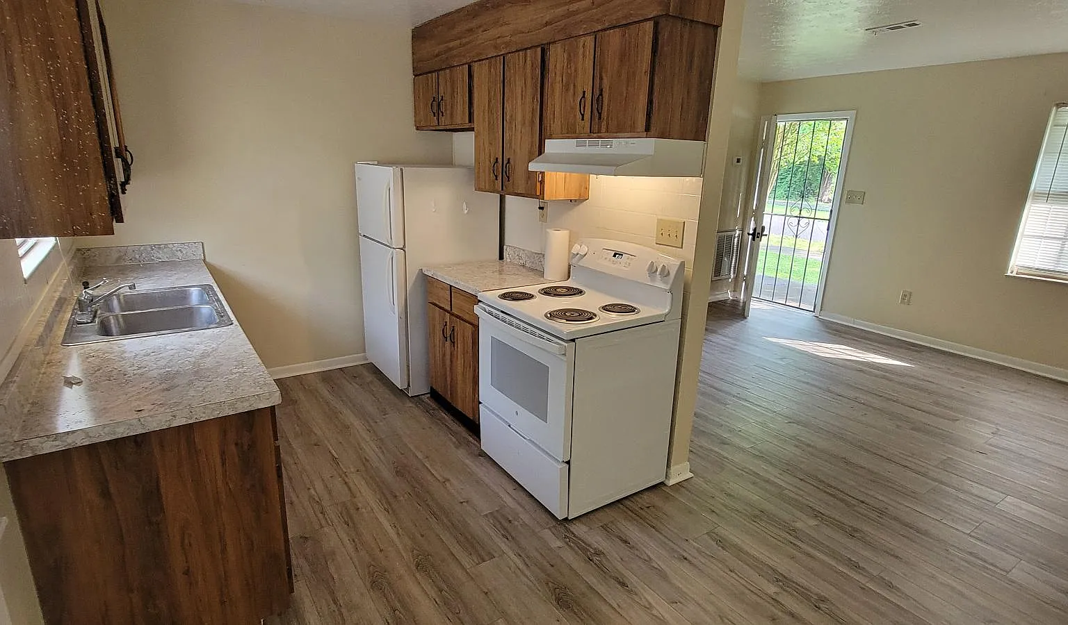 1 bed, 550 sqft, $1,025 — Photo 2