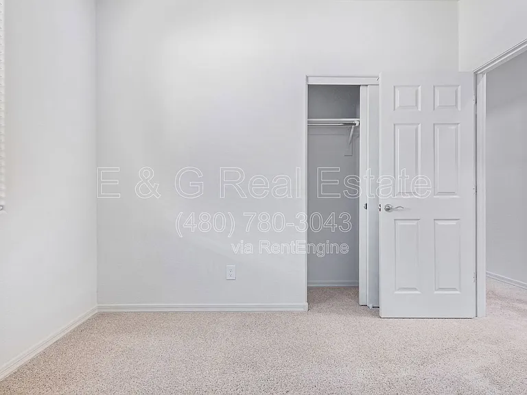 19725 W Rancho Dr — Photo 31