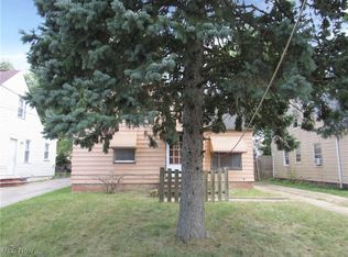 5247 Henry St, Maple Hts, OH 44137