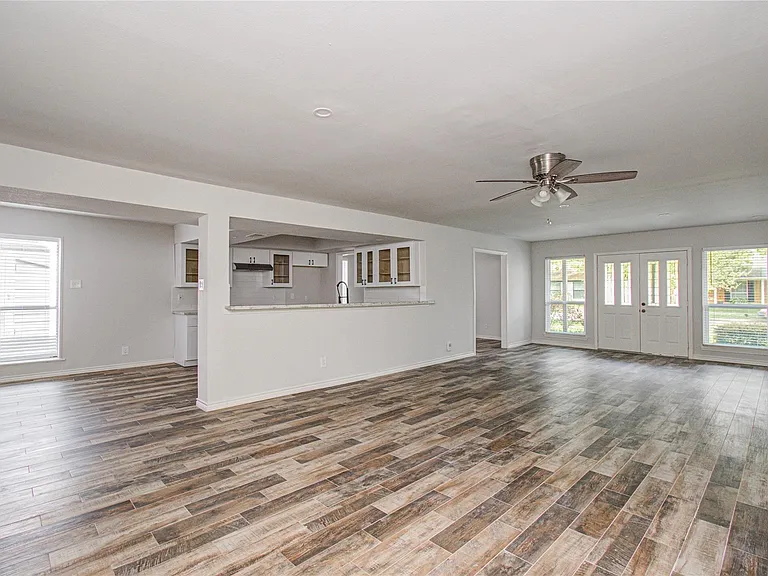 5507 Braesvalley Dr — Photo 5