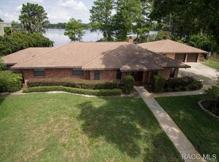1380 S Waterview Dr, Inverness, FL 34450