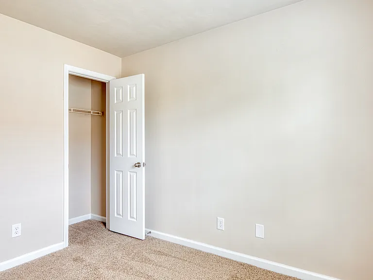 Summer Station Apartments Where Comfort Meets Coastal Living — Photo 40