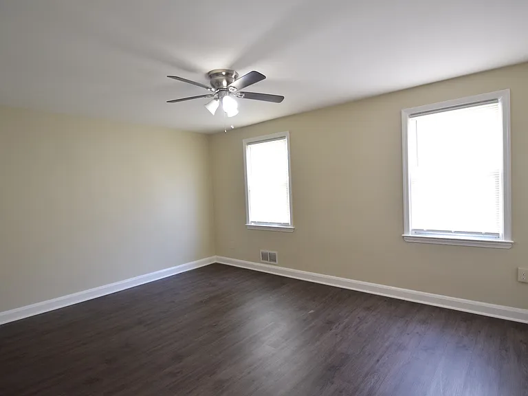 724 S Woodington Rd — Photo 6