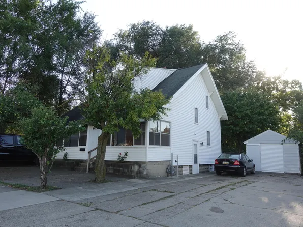 1609 Buchanan Ave SW, Grand Rapids, MI 49507