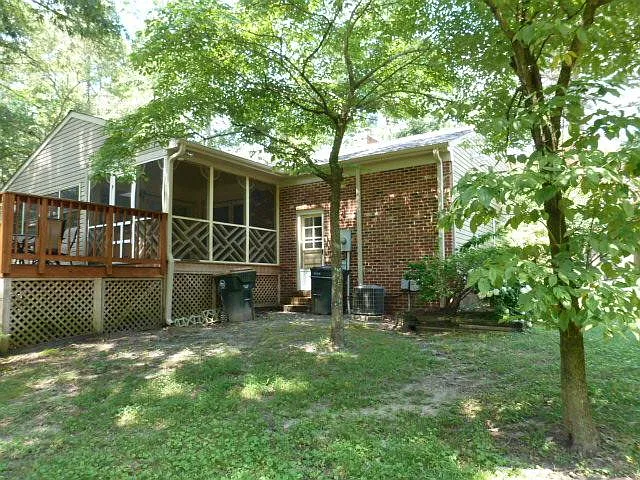 178 Goodwin Neck Rd