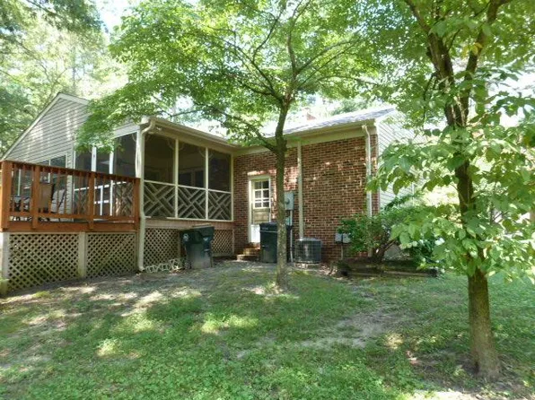 178 Goodwin Neck Rd, Yorktown, VA 23692