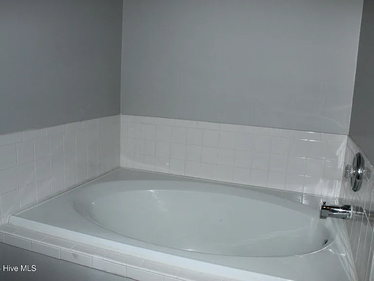 2514 Winterville Dr — Photo 30