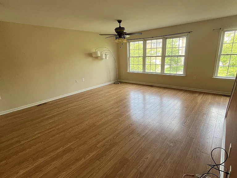88 Teague Ln — Photo 4
